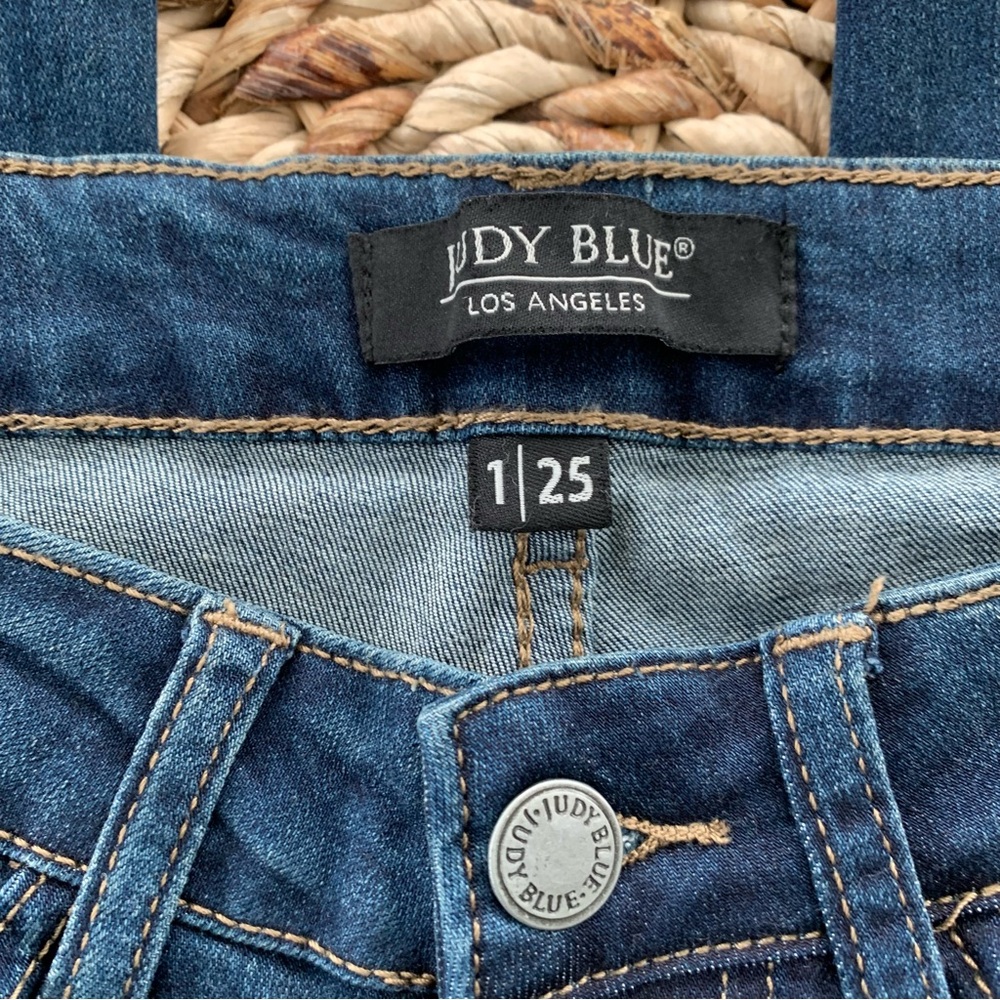 Judy Blue Crop Flare Flounce Hem Jean - Picture 8 of 13